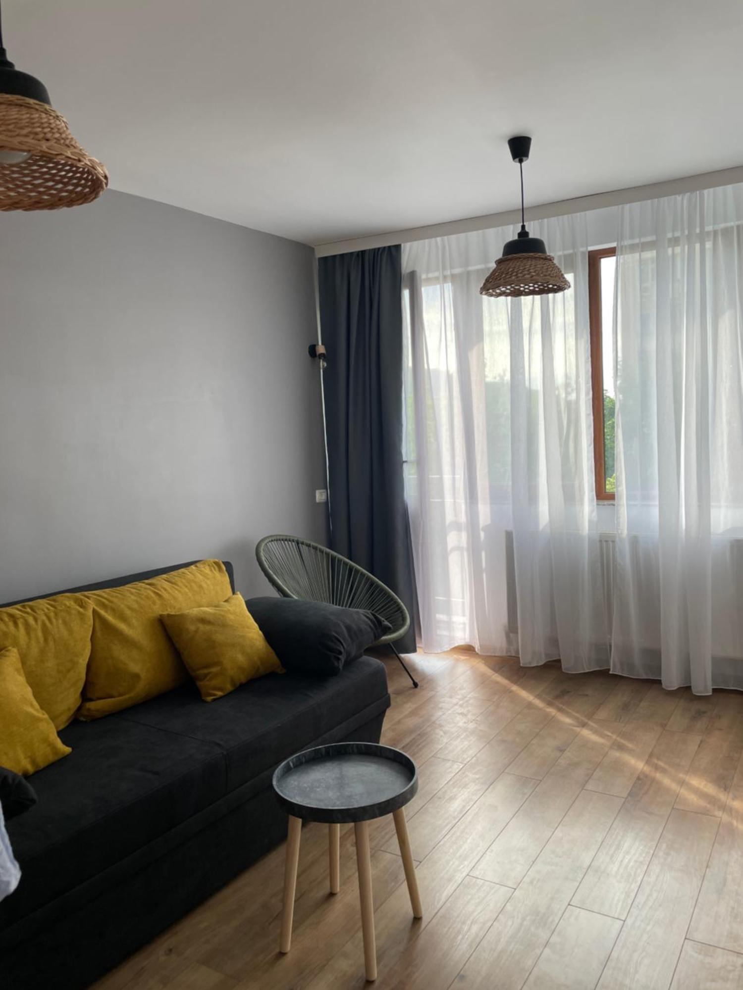 1 Room Apartment- Self Check In 24H Resita Extérieur photo